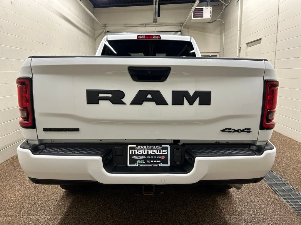 Used 2025 RAM 2500 Big Horn AWD/4WD image 3