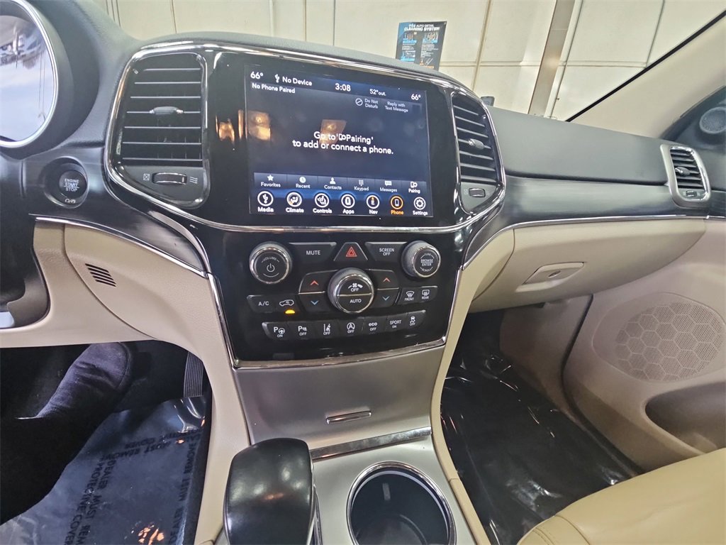 Used 2020 Jeep Grand Cherokee Limited w/ Trailer Tow Group IV image 19