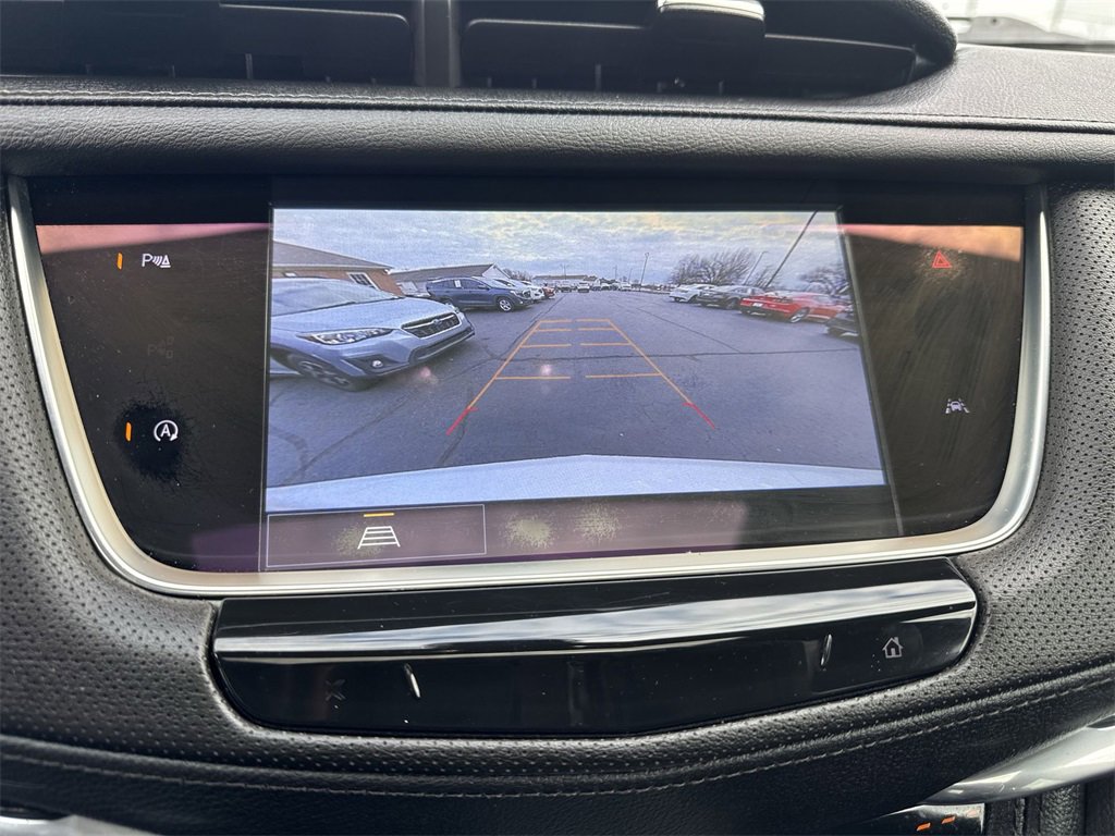 Used 2024 Cadillac XT6 Luxury w/ LPO, Floor Liner Package image 17