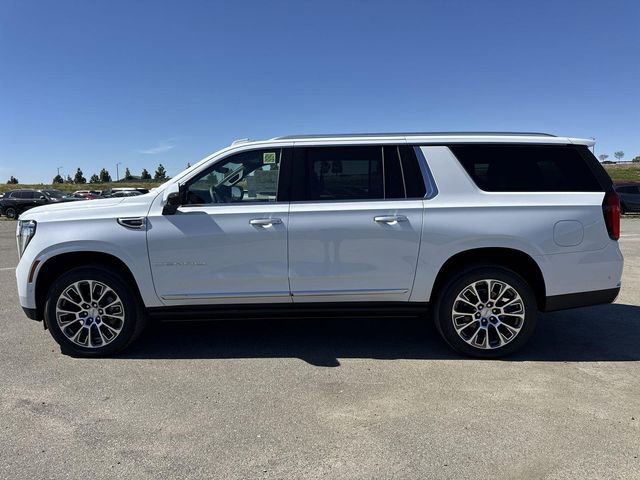 New 2026 GMC Yukon XL Denali w/ Denali Reserve Package image 5
