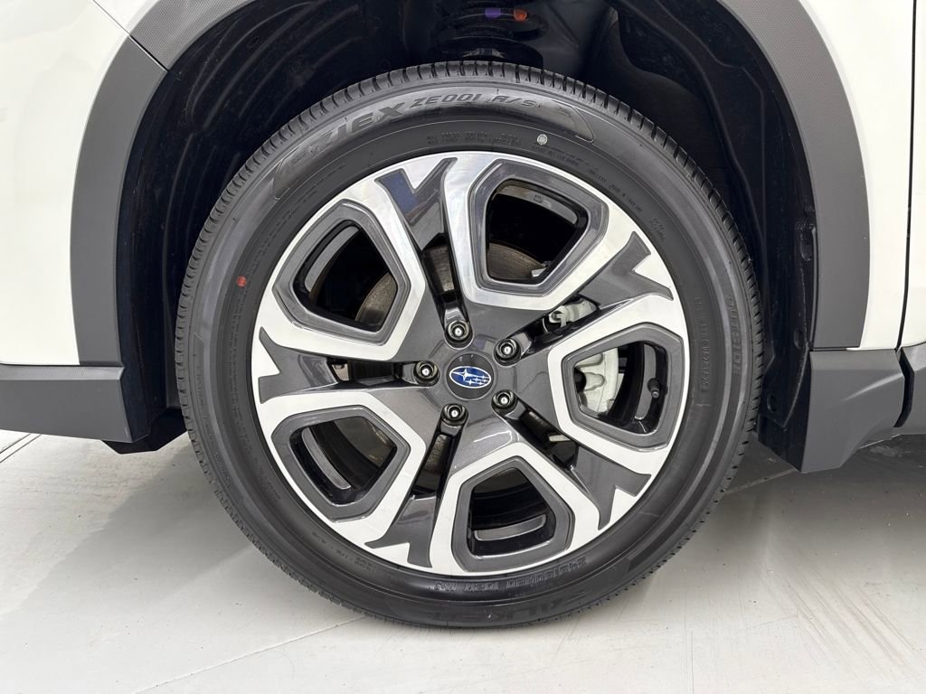 Certified 2025 Subaru Ascent Touring image 9