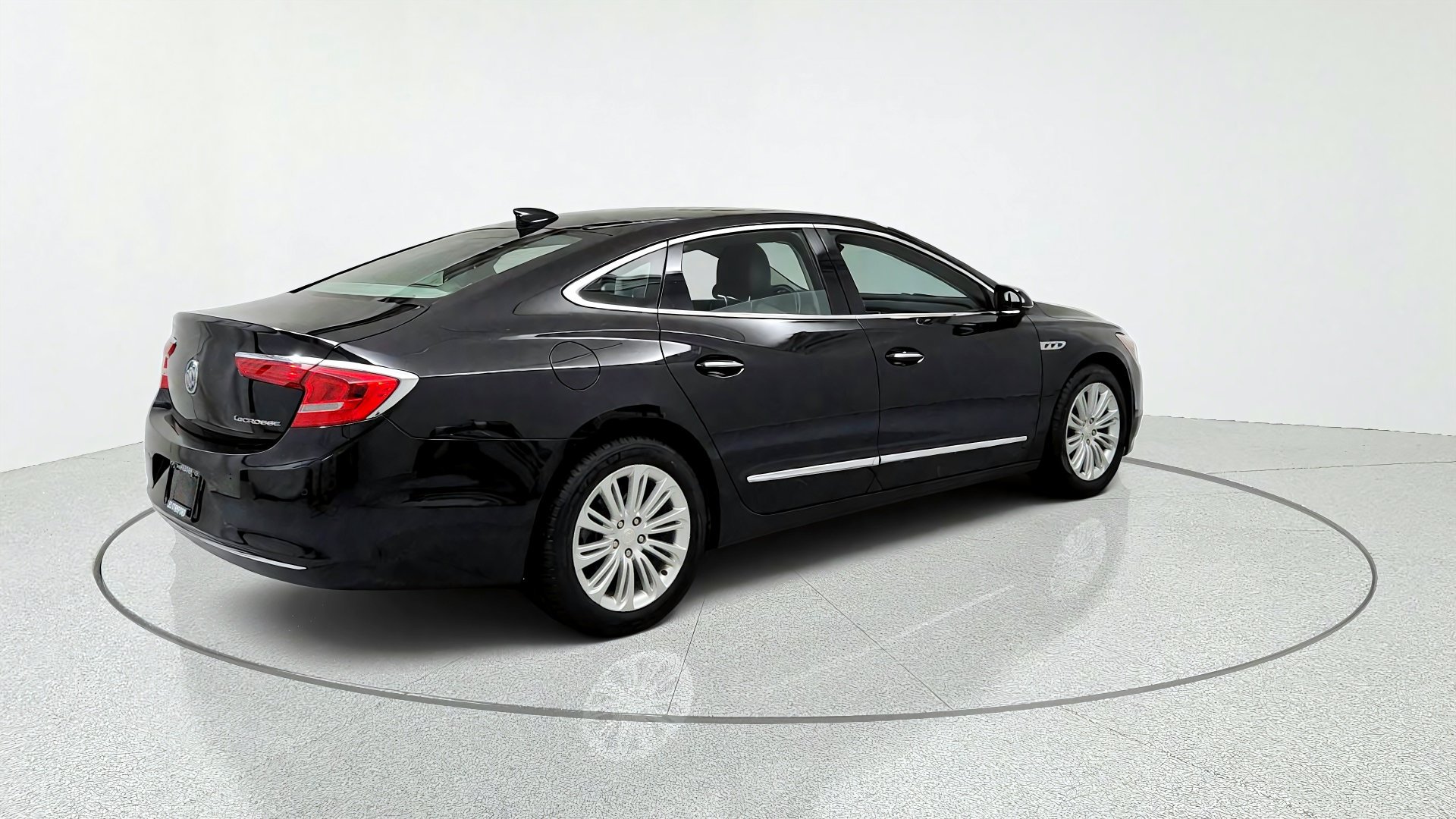 Used 2019 Buick LaCrosse Essence w/ Sun and Shade Package FWD image 5
