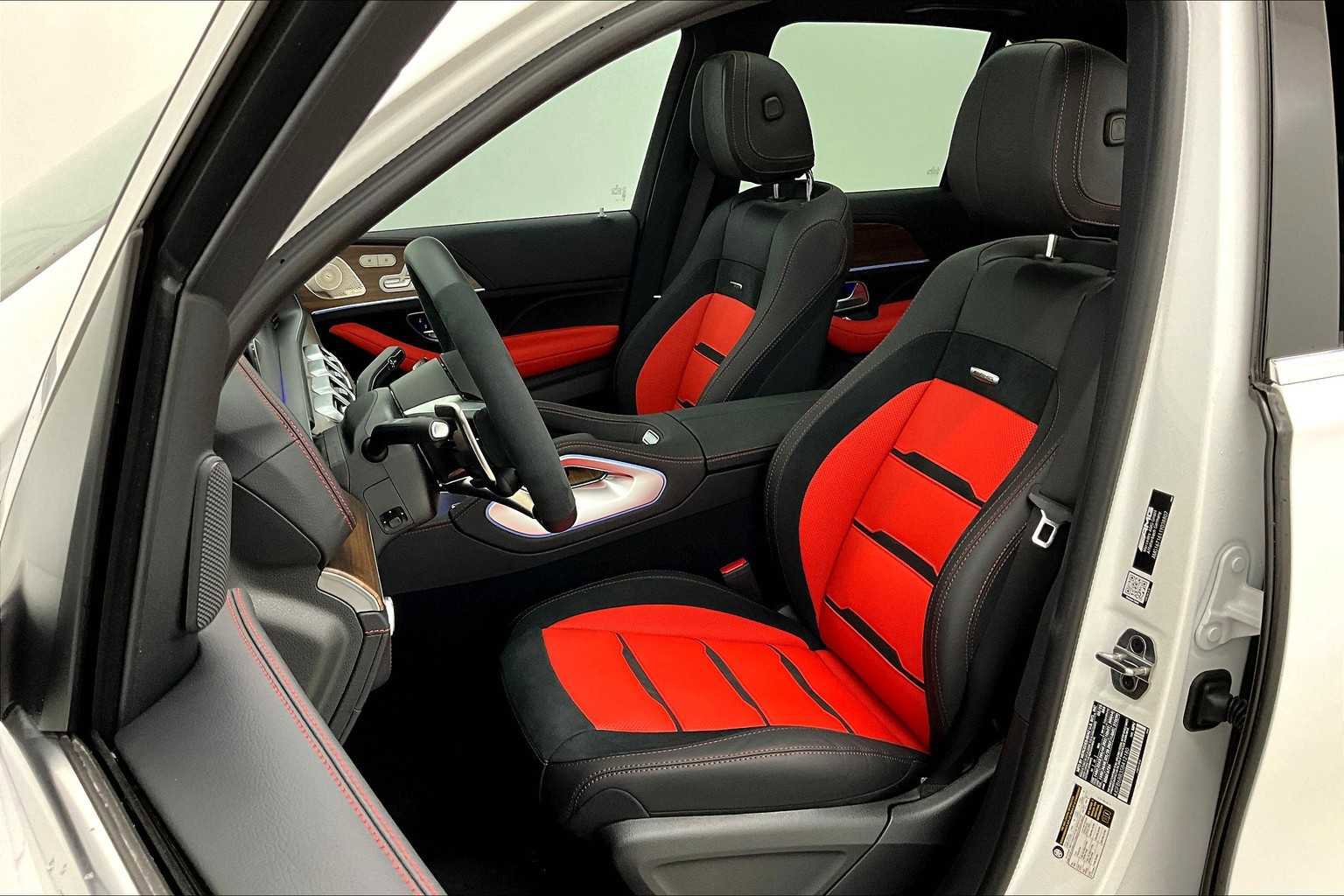 New 2025 Mercedes-Benz GLE 53 AMG 4MATIC image 8