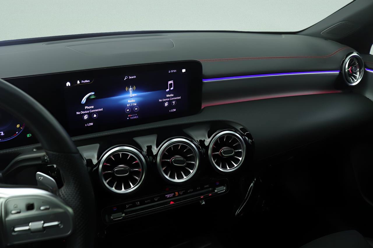 Certified 2022 Mercedes-Benz CLA 250 image 9