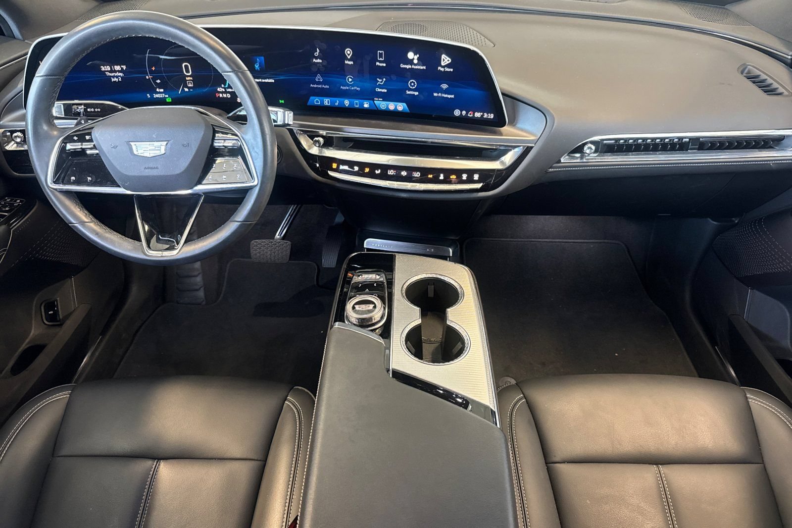 Certified 2024 Cadillac Lyriq Tech RWD image 14
