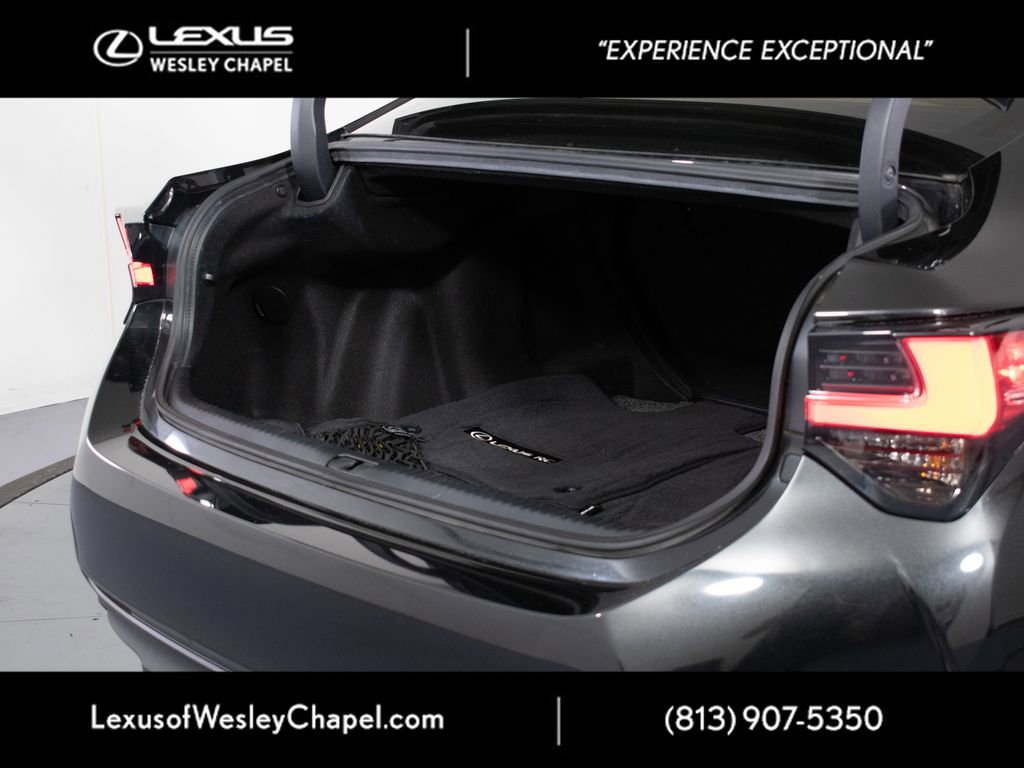Used 2022 Lexus RC 300 w/ Accessory Package RWD image 19