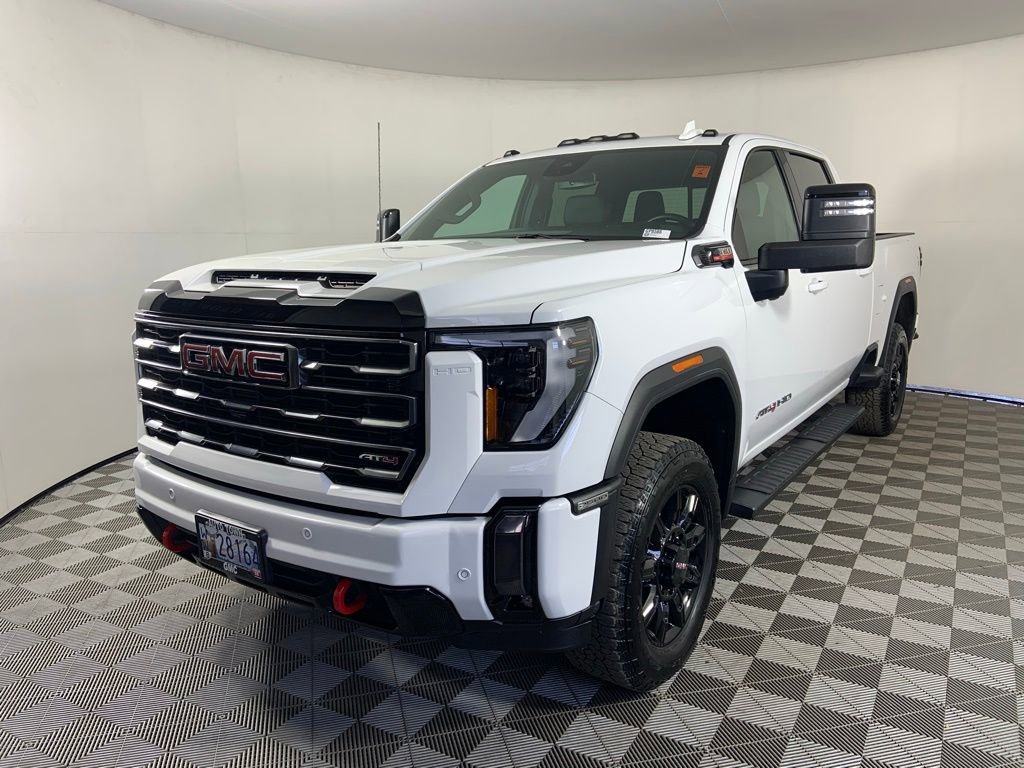 Used 2024 GMC Sierra 2500 AT4 w/ AT4 Preferred Package AWD/4WD image 5