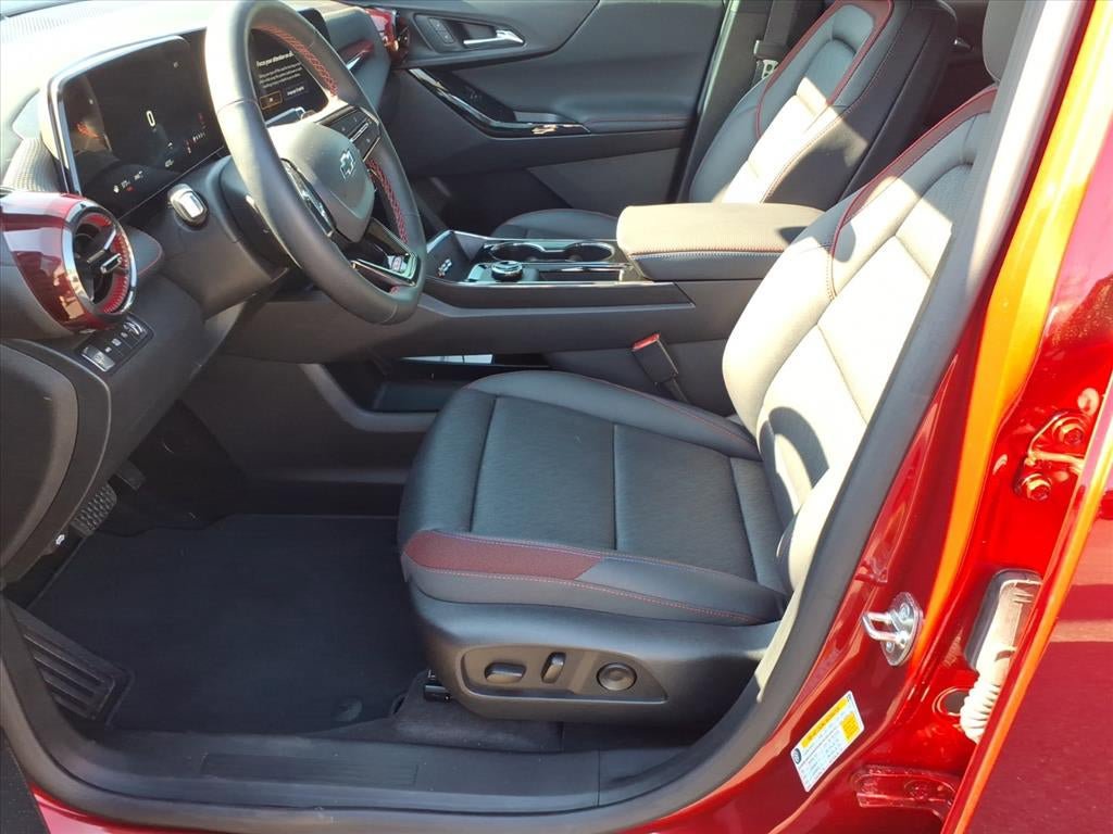 Used 2026 Chevrolet Equinox RS w/ Convenience Package III AWD/4WD image 13