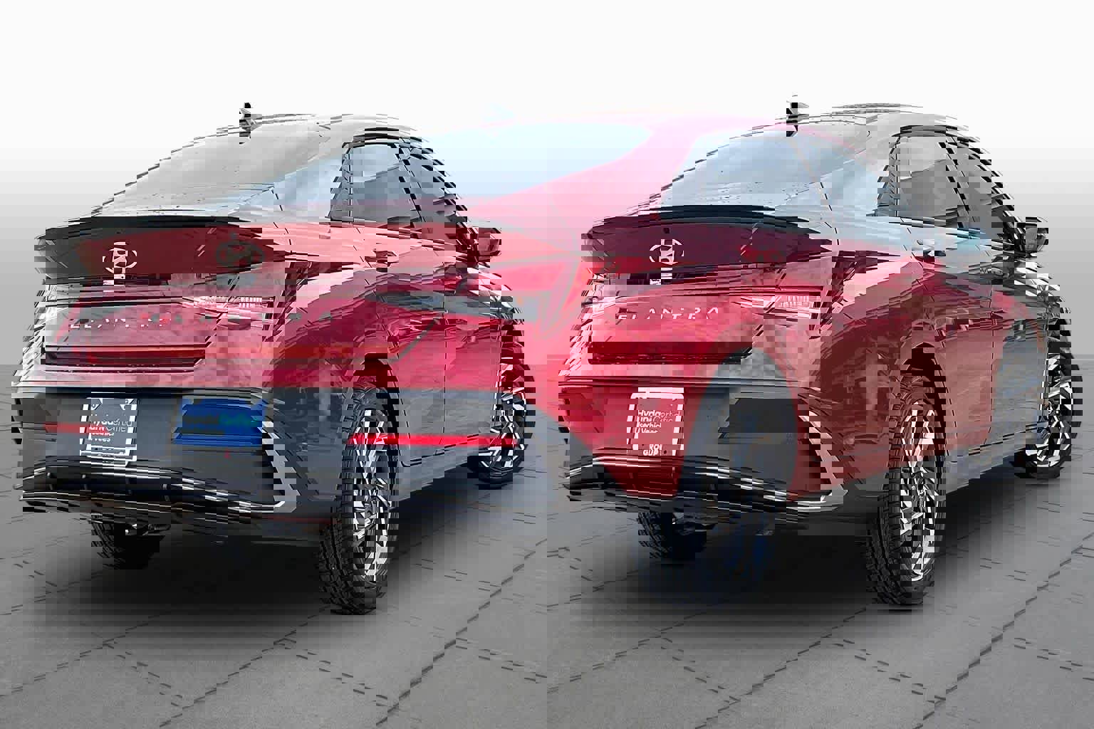 Certified 2025 Hyundai Elantra Sport image 13