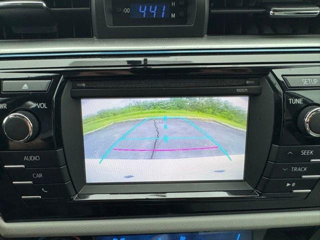 Used 2016 Toyota Corolla LE FWD image 18