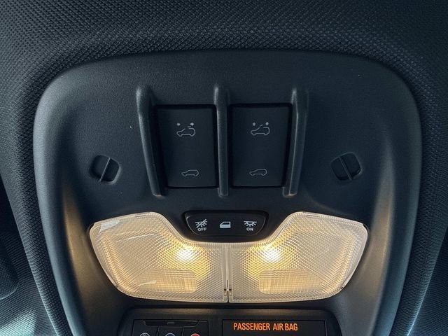 Used 2024 GMC Canyon AT4X w/ AT4X AEV Edition image 20