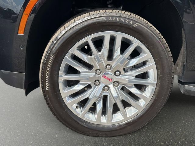 Used 2025 GMC Yukon Elevation image 10