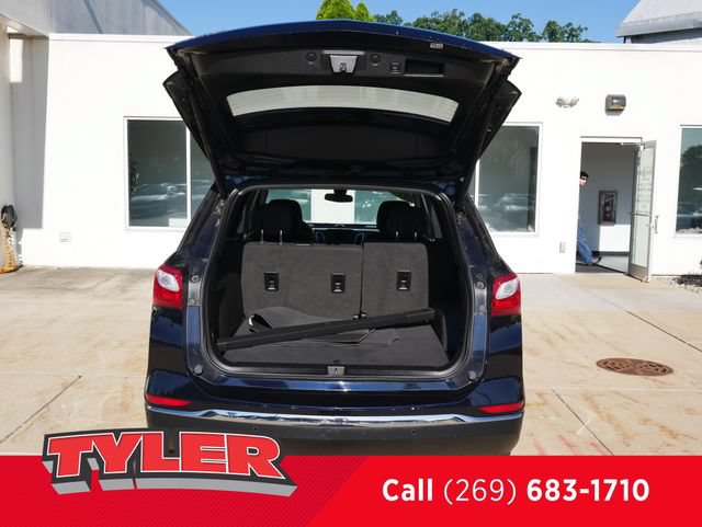 Used 2020 Chevrolet Equinox LT w/ Driver Convenience Package FWD image 16