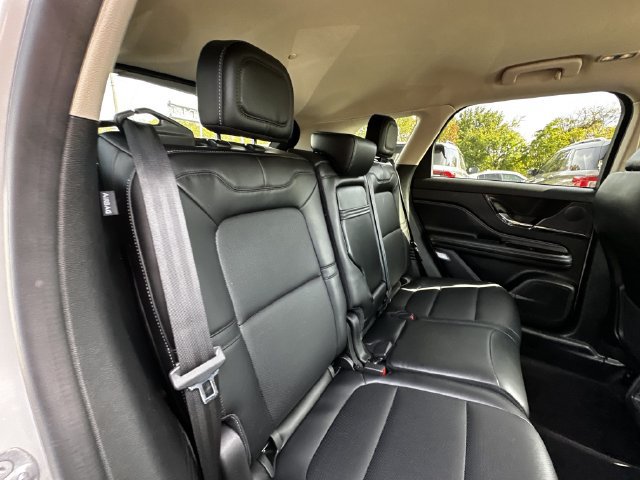 Certified 2023 Lincoln Corsair AWD w/ Equipment Group 101A image 38