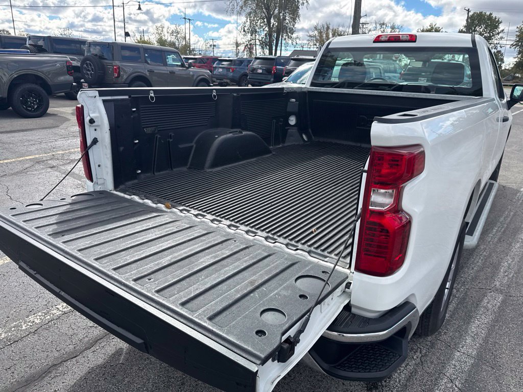 Used 2025 Chevrolet Silverado 1500 W/T RWD image 36