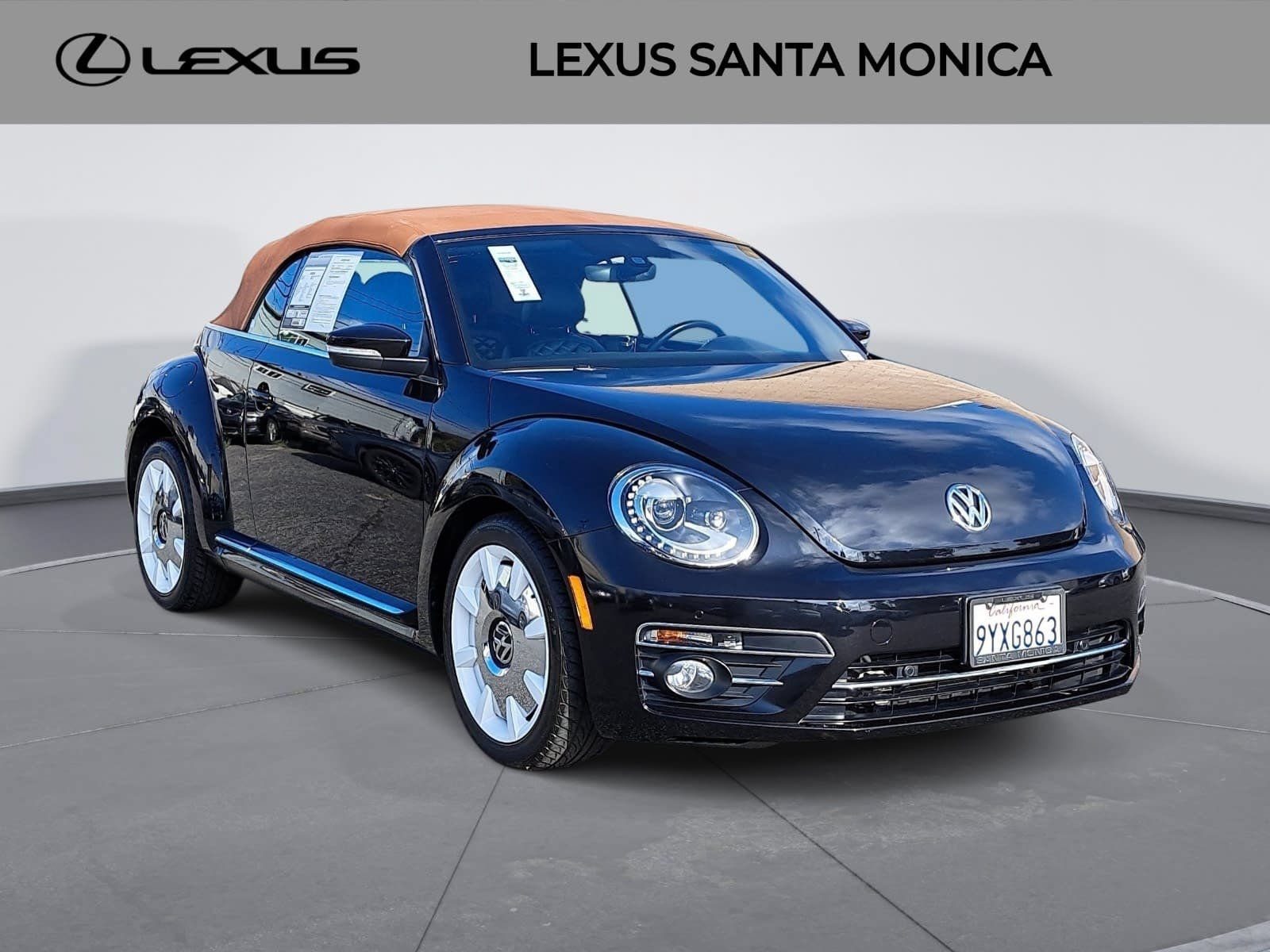 Used 2019 Volkswagen Beetle 2.0T Final Edition SEL FWD image 3
