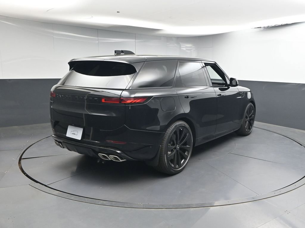 New 2025 Land Rover Range Rover Sport Dynamic SE AWD/4WD image 22