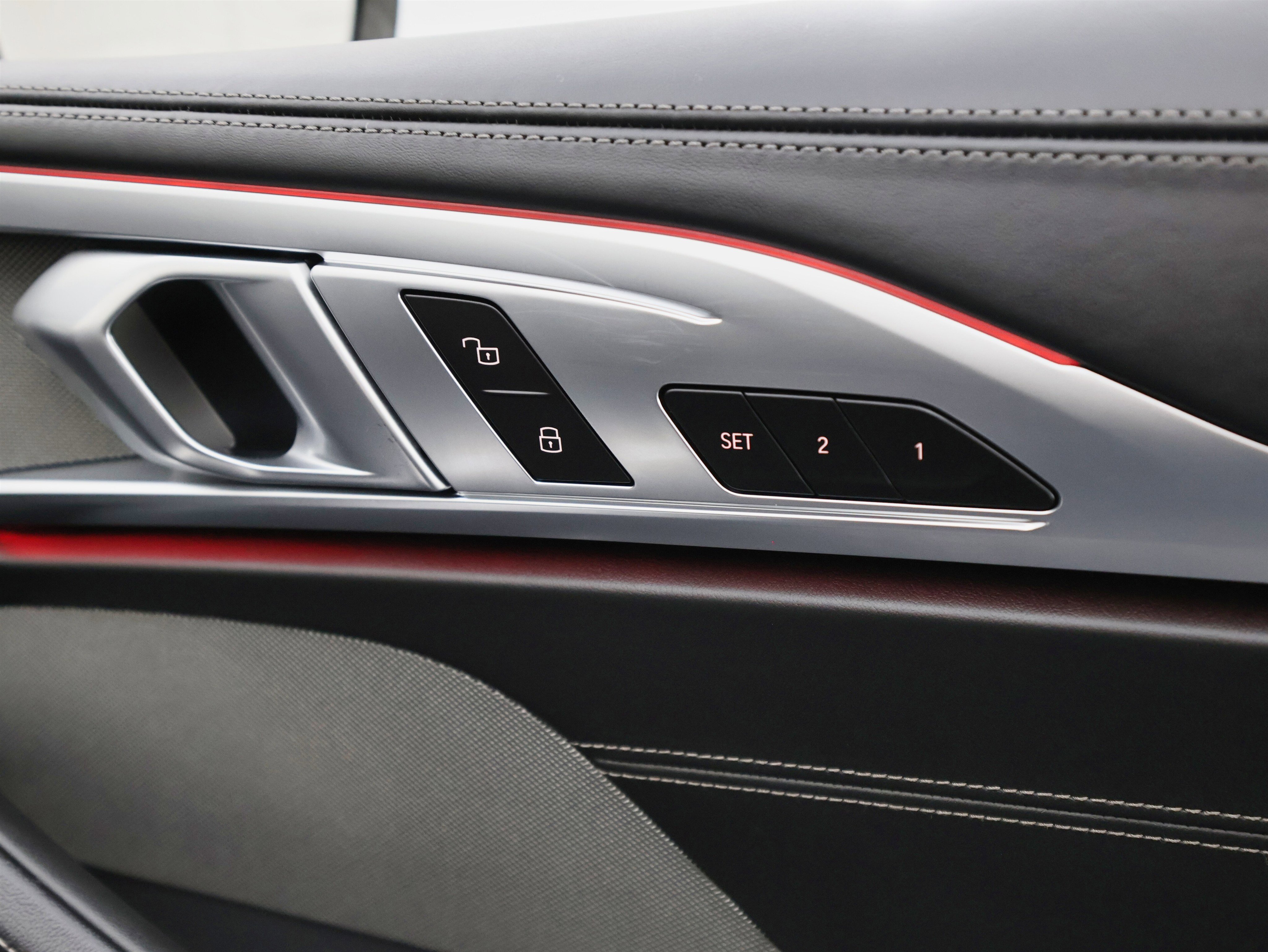 Used 2021 BMW M850i xDrive Convertible image 49