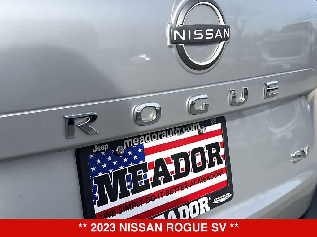 Used 2023 Nissan Rogue SV FWD image 8