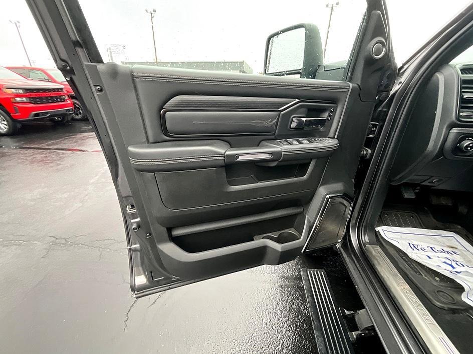 Used 2023 RAM 2500 Limited image 12