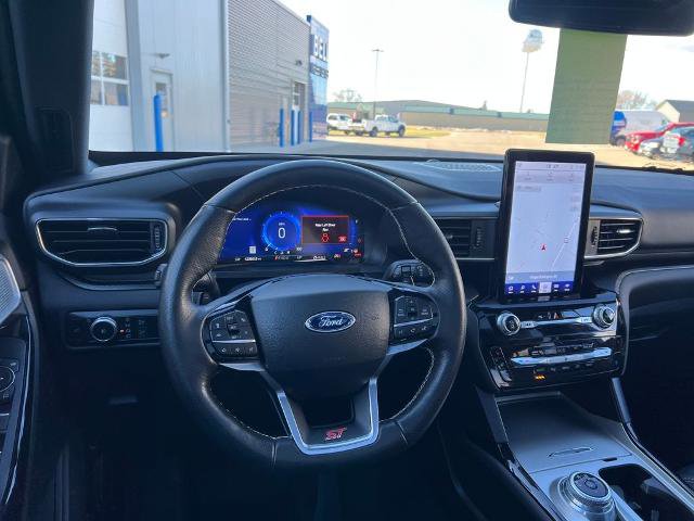 Certified 2022 Ford Explorer ST w/ Equipment Group 401A image 19