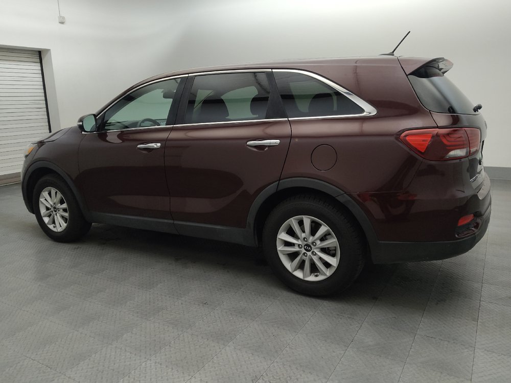 Used 2019 Kia Sorento FWD image 3