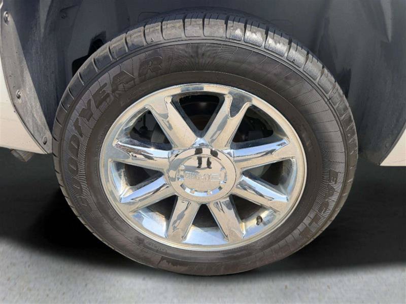 Used 2014 GMC Yukon XL Denali AWD/4WD image 26