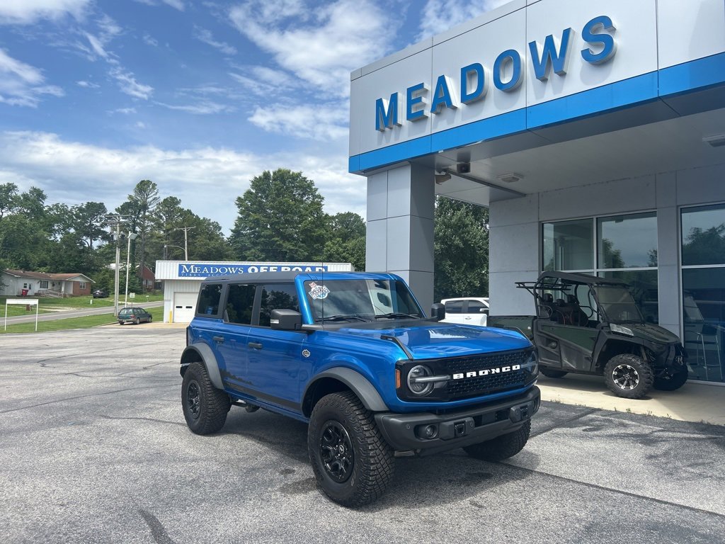 Used 2023 Ford Bronco Wildtrak image 1