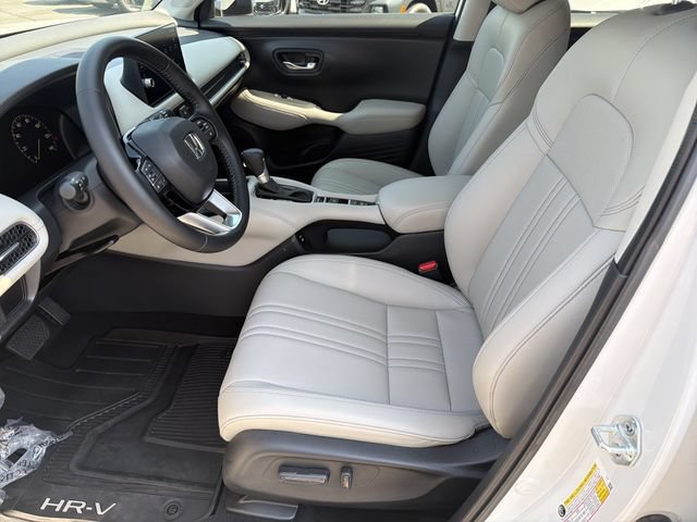 Used 2026 Honda HR-V EX-L image 11