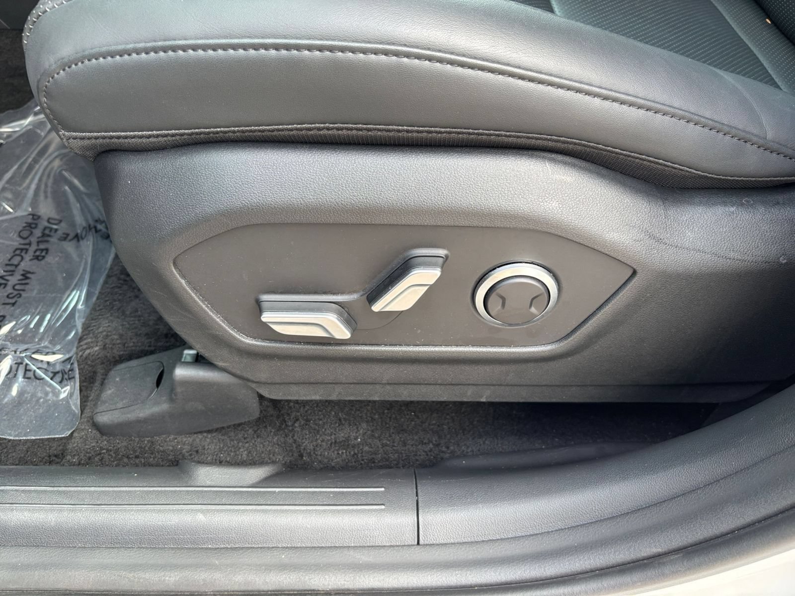 Used 2026 Hyundai Santa Fe SEL FWD image 20