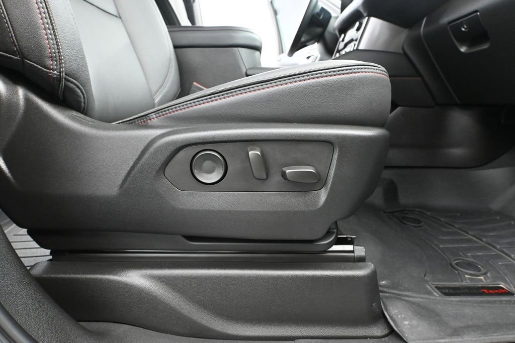 Used 2023 Chevrolet Tahoe RST w/ Luxury Package AWD/4WD image 56