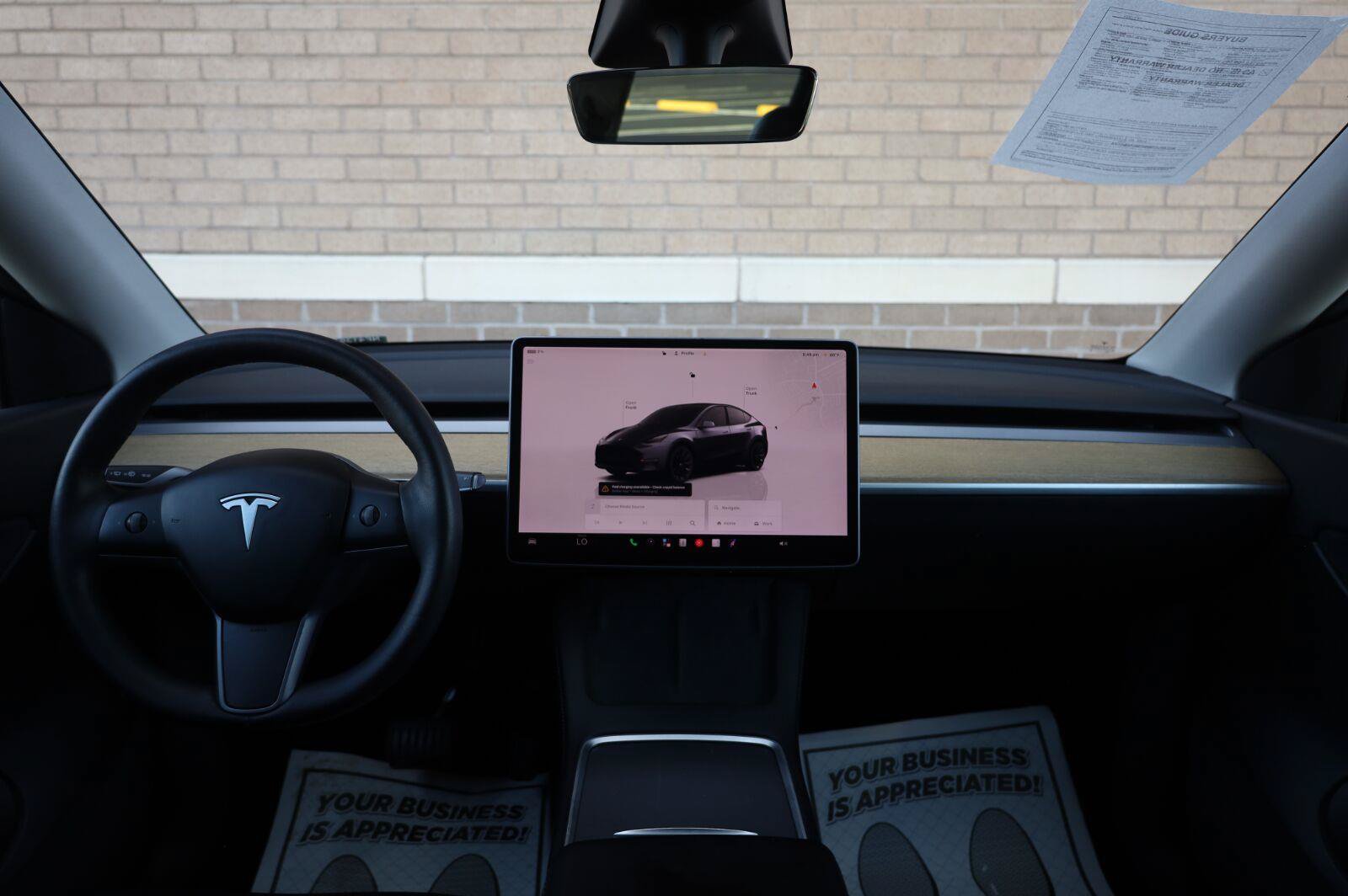 Used 2022 Tesla Model Y Long Range AWD/4WD image 30