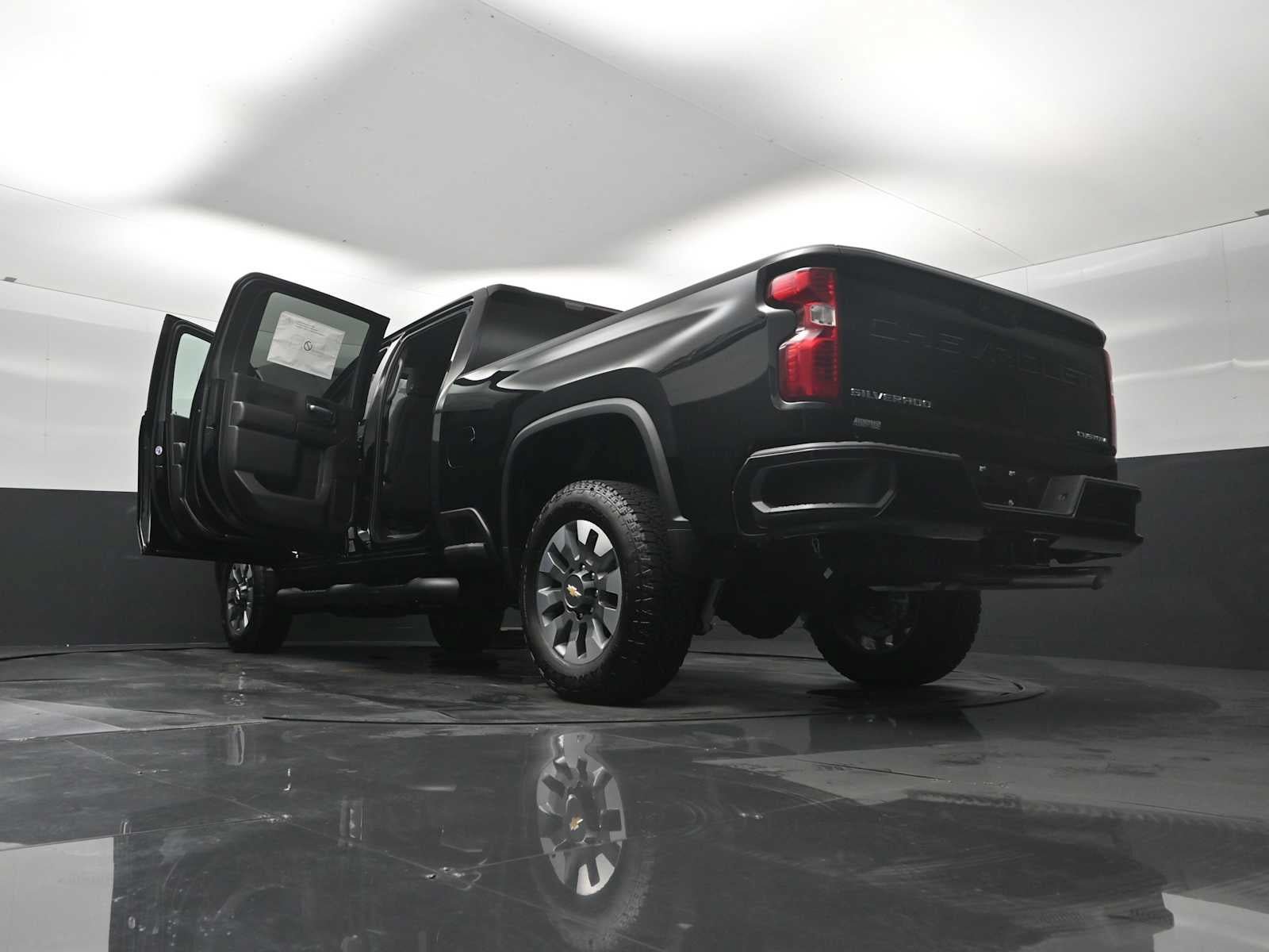 New 2026 Chevrolet Silverado 2500 Custom w/ Custom Convenience Package AWD/4WD image 31