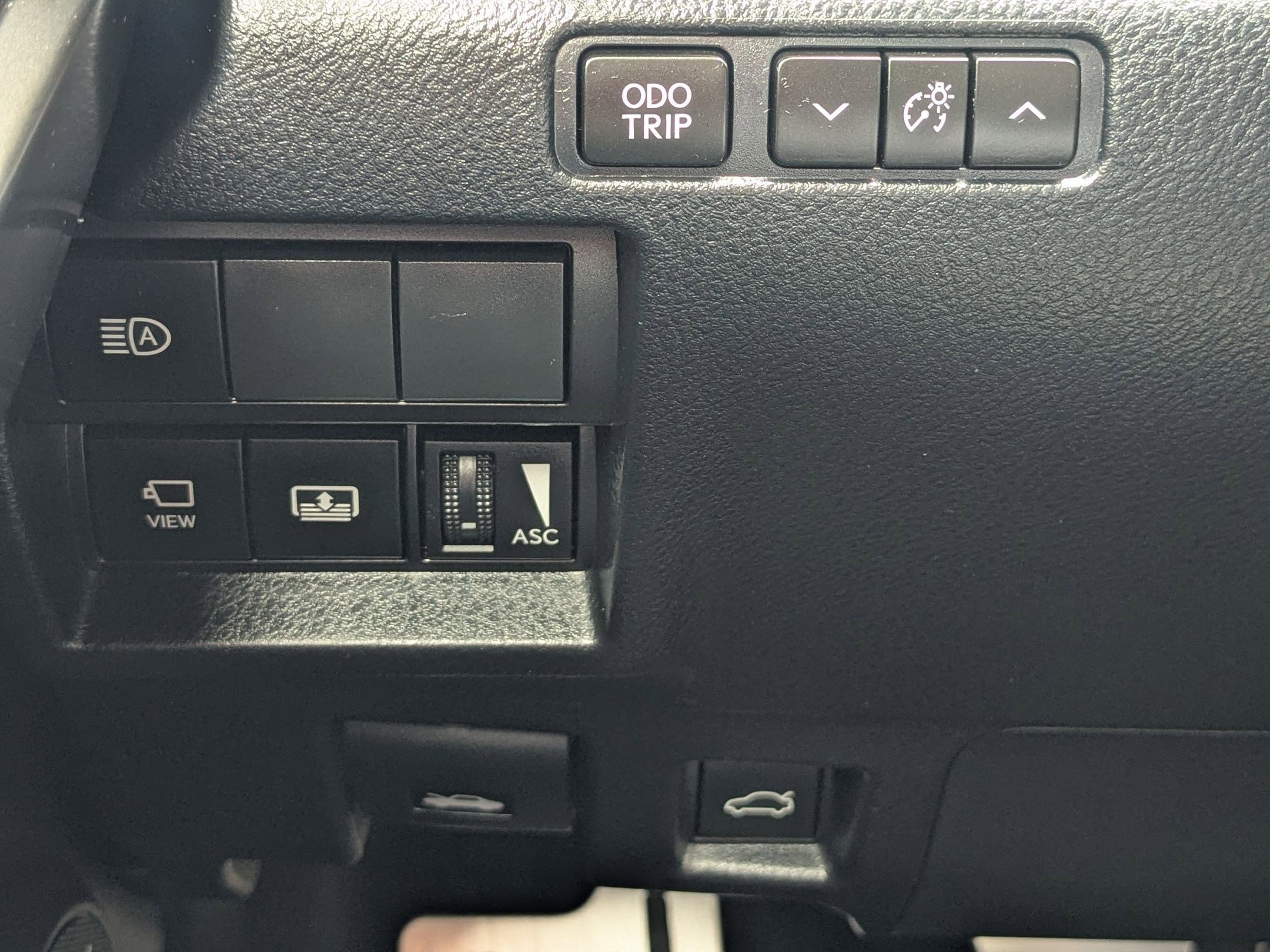 Used 2023 Lexus IS 500 w/ Accessory Package image 20