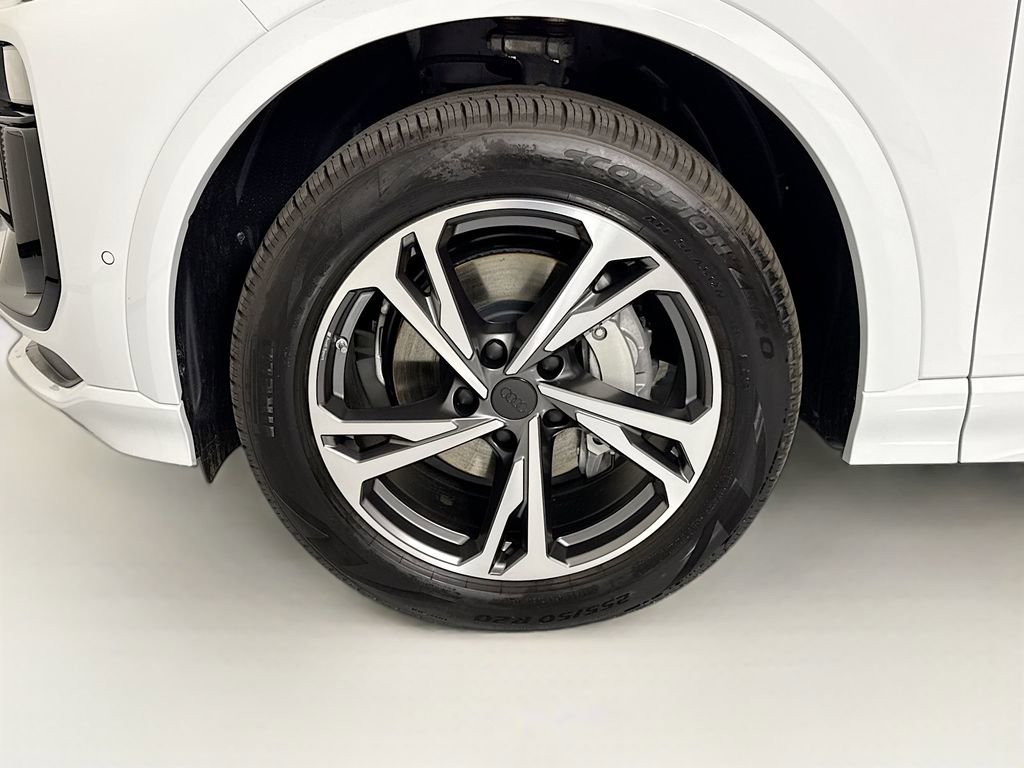 New 2027 Audi Q6 e-tron Premium Plus AWD/4WD image 31