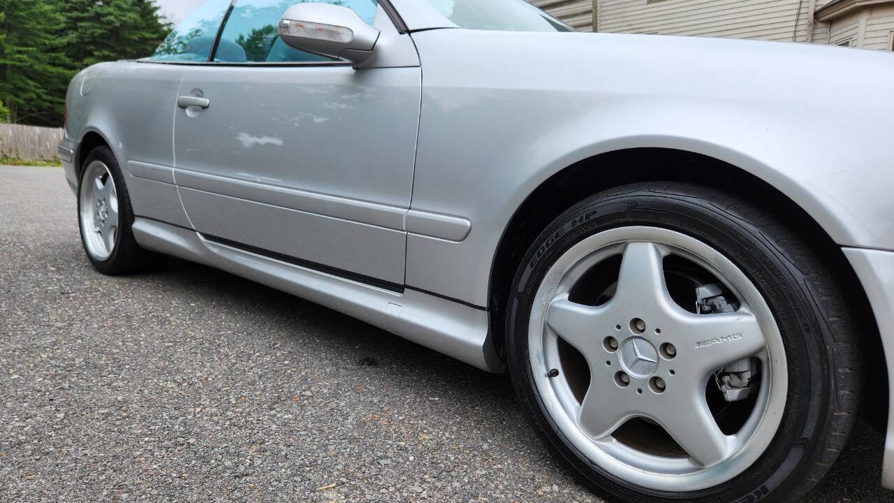 Used 2001 Mercedes-Benz CLK 430 Cabriolet image 21