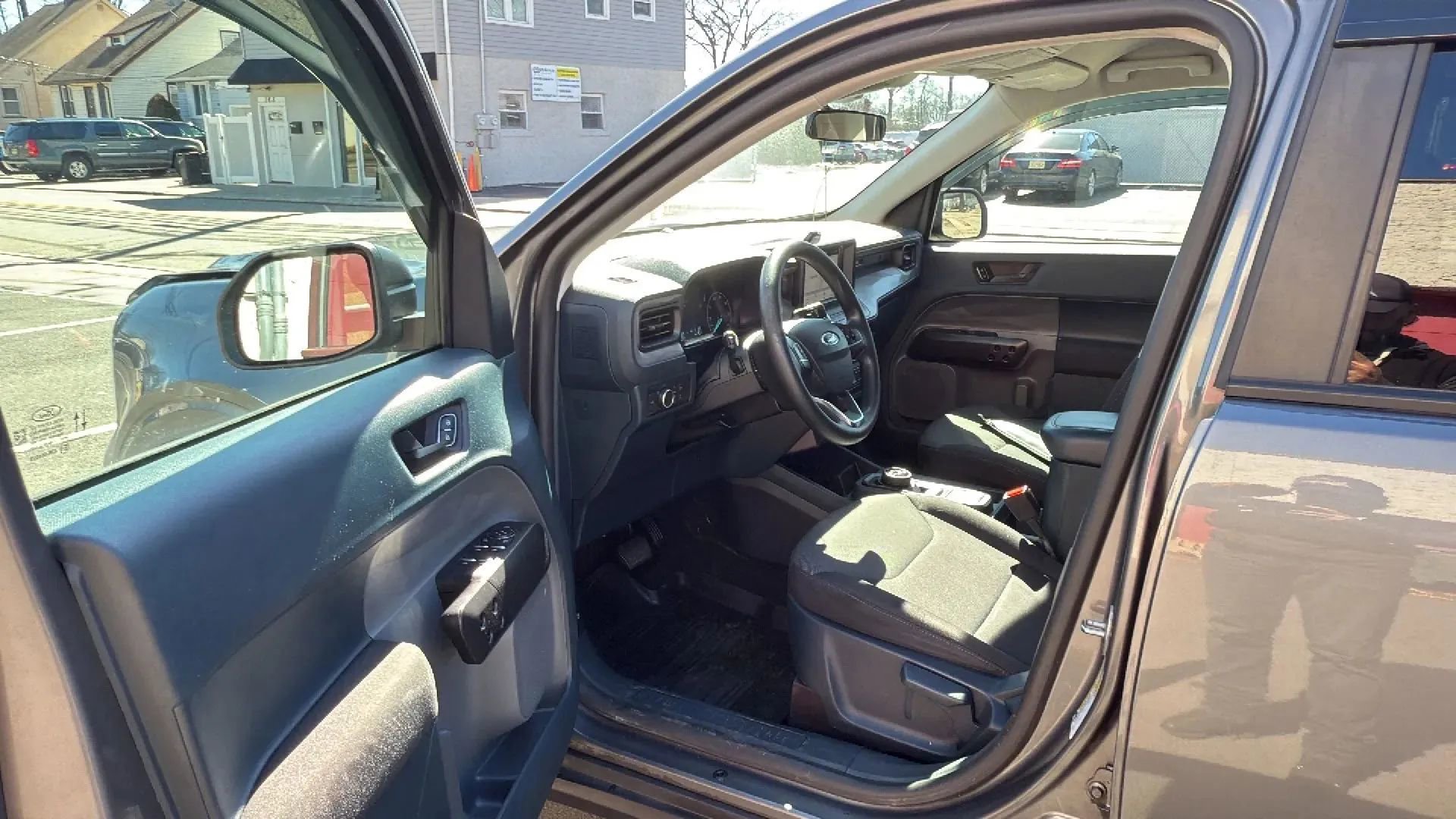 Used 2022 Ford Maverick XL w/ Equipment Group 100A Standard AWD/4WD image 23