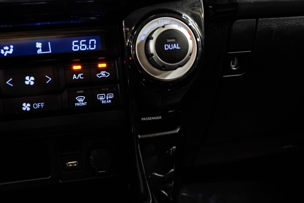 Used 2022 Toyota 4Runner TRD Pro AWD/4WD image 28