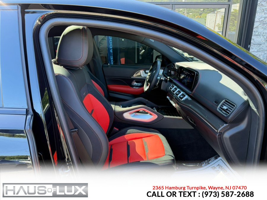 Used 2025 Mercedes-Benz GLE 53 AMG 4MATIC Coupe image 18