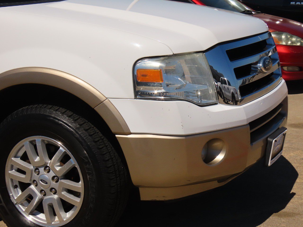 Used 2013 Ford Expedition EL XLT image 6