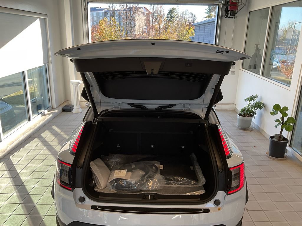 New 2026 Volvo EX30 Cross Country Ultra w/ Protection Package Premier image 11