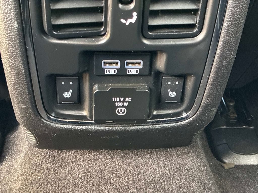 Used 2014 Dodge Durango R/T AWD/4WD image 18