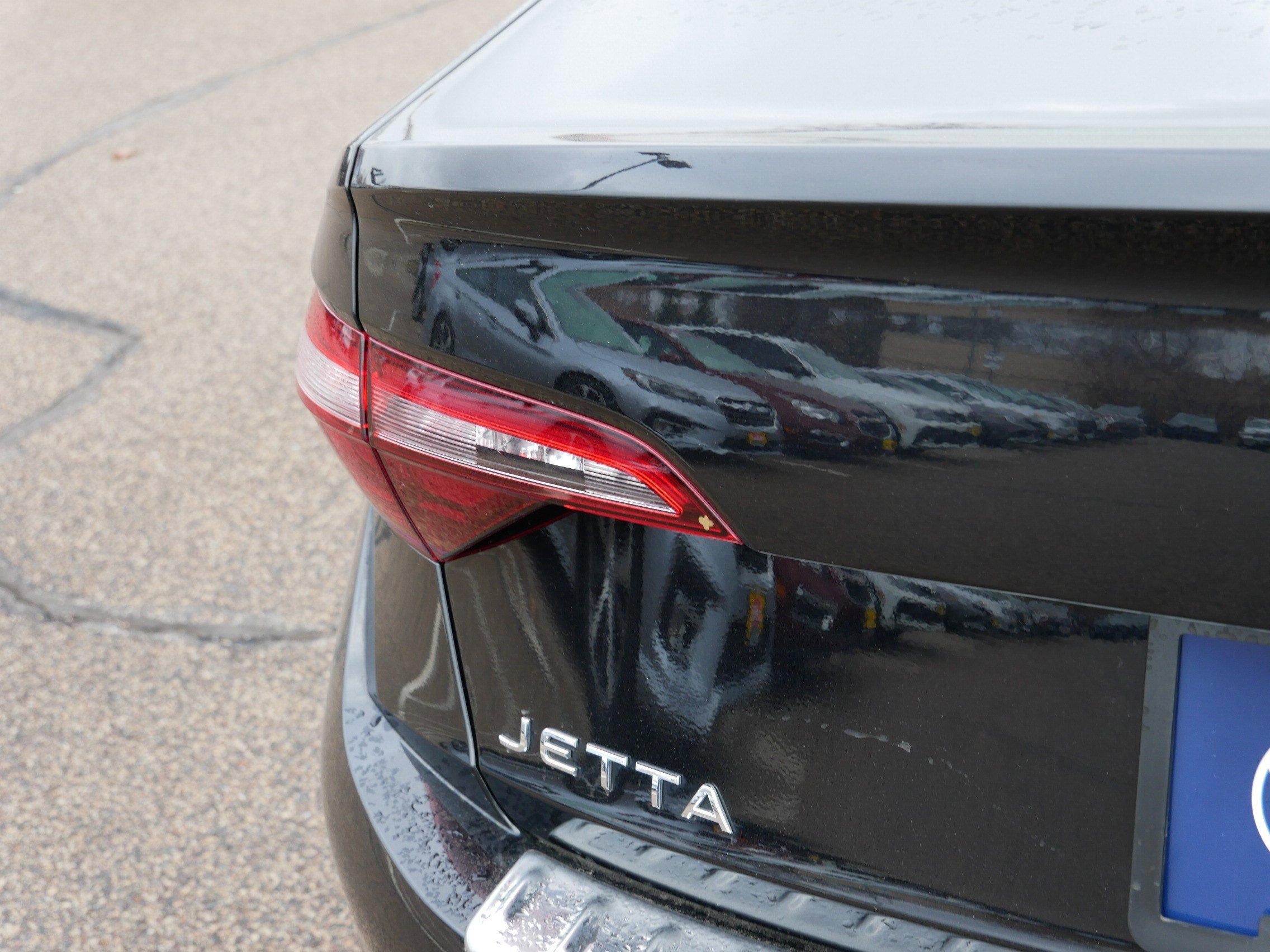 Certified 2024 Volkswagen Jetta SEL image 17