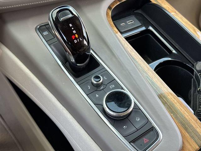 Used 2021 Cadillac Escalade Premium Luxury Platinum AWD/4WD image 20