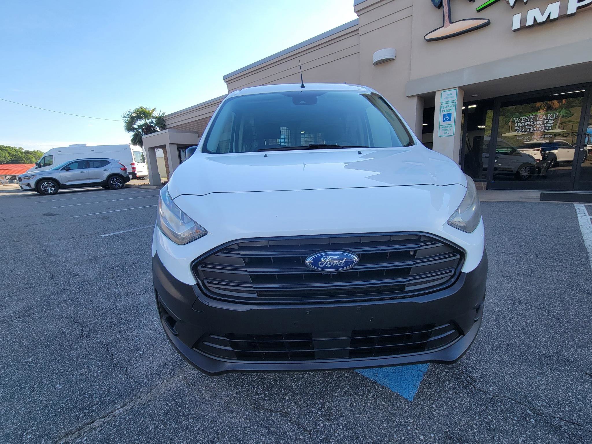 Used 2021 Ford Transit Connect XL FWD image 4