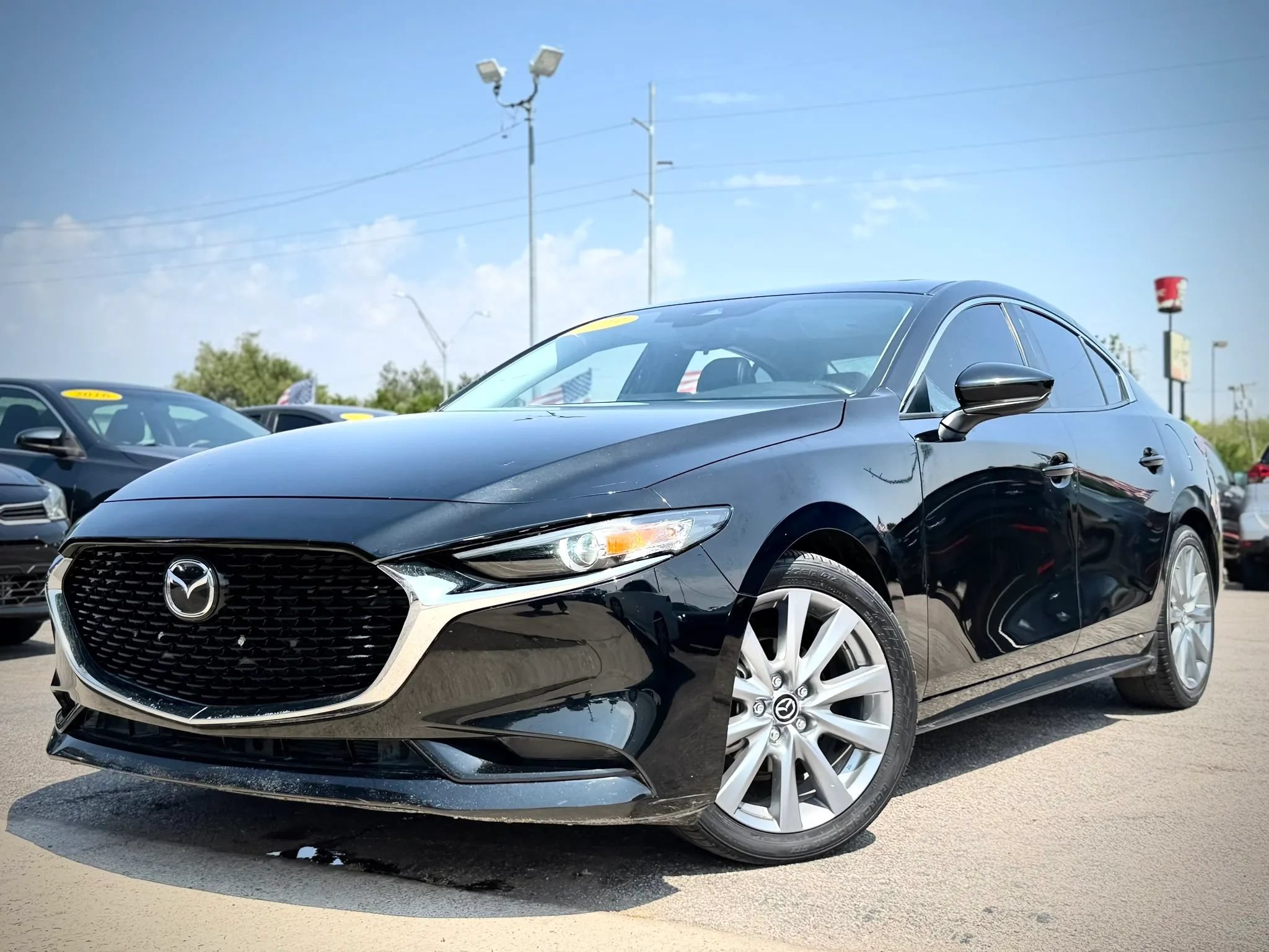 Used 2023 MAZDA MAZDA3 s FWD image 7
