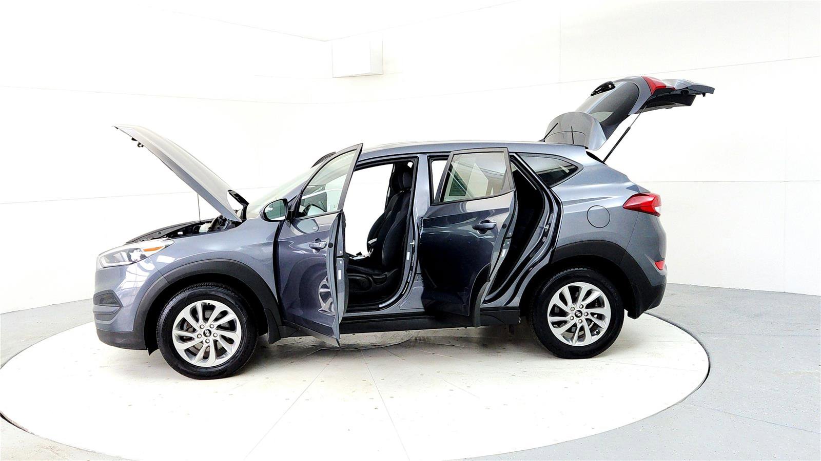 Used 2018 Hyundai Tucson SE AWD/4WD image 10