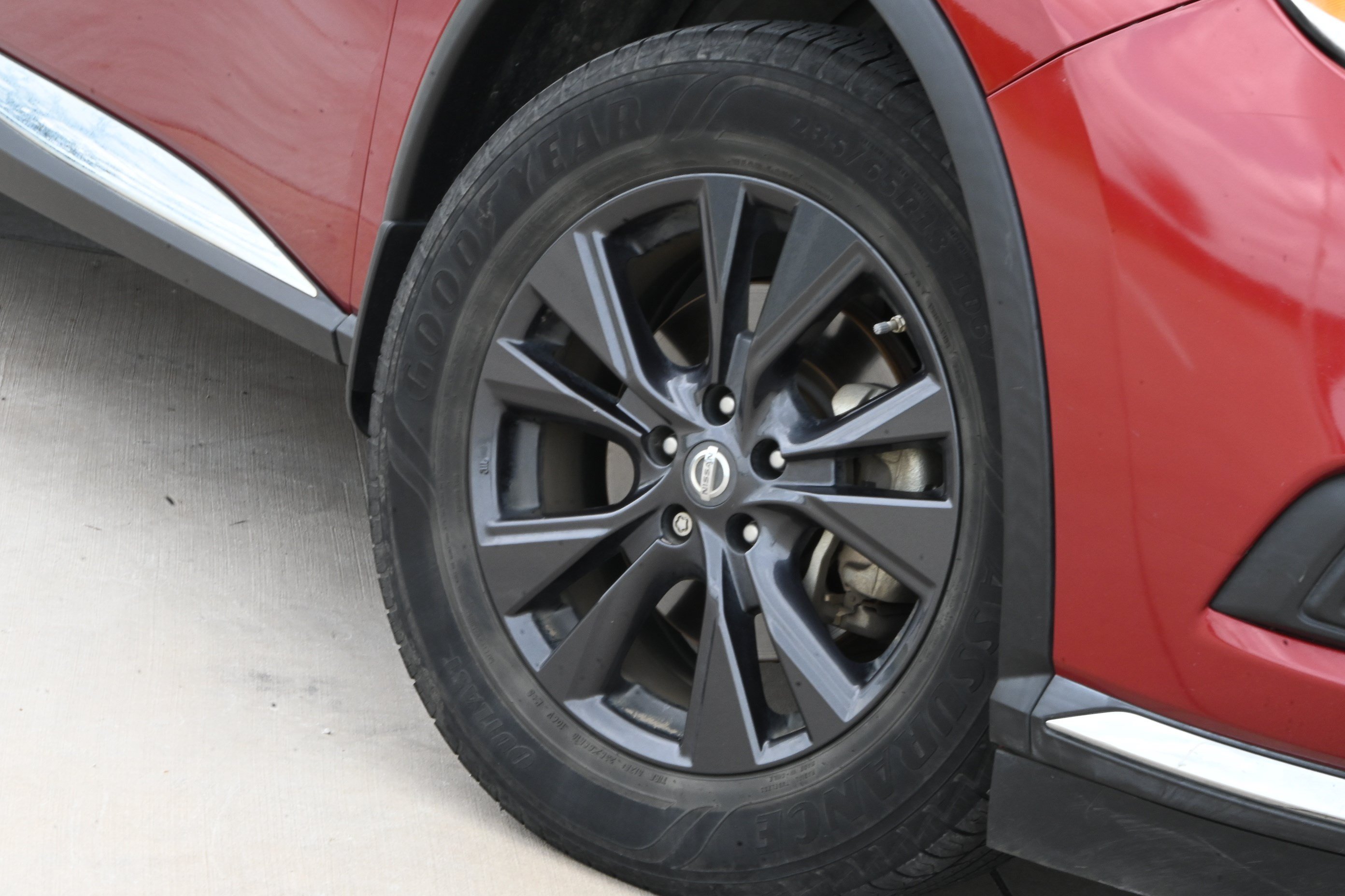 Used 2017 Nissan Murano SV w/ Premium Plus Package AWD/4WD image 9