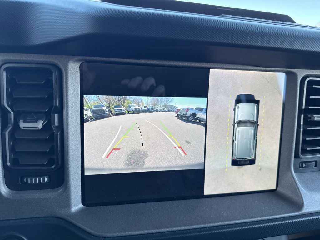Used 2024 Ford Bronco Outer Banks image 16