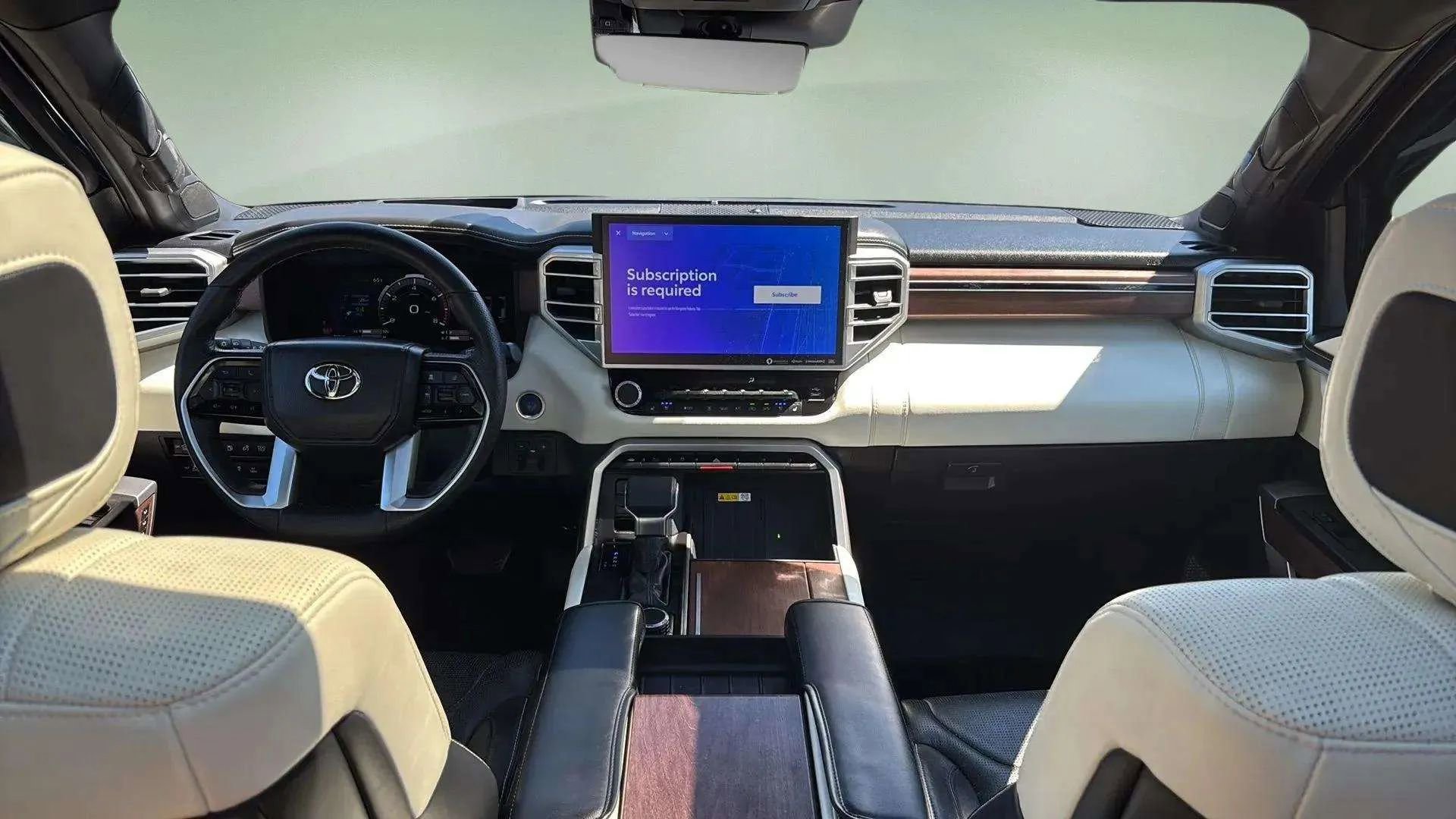 Used 2022 Toyota Tundra Capstone image 38